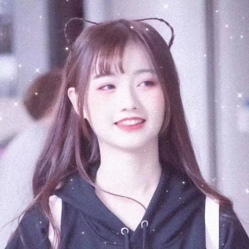 红色尾翼